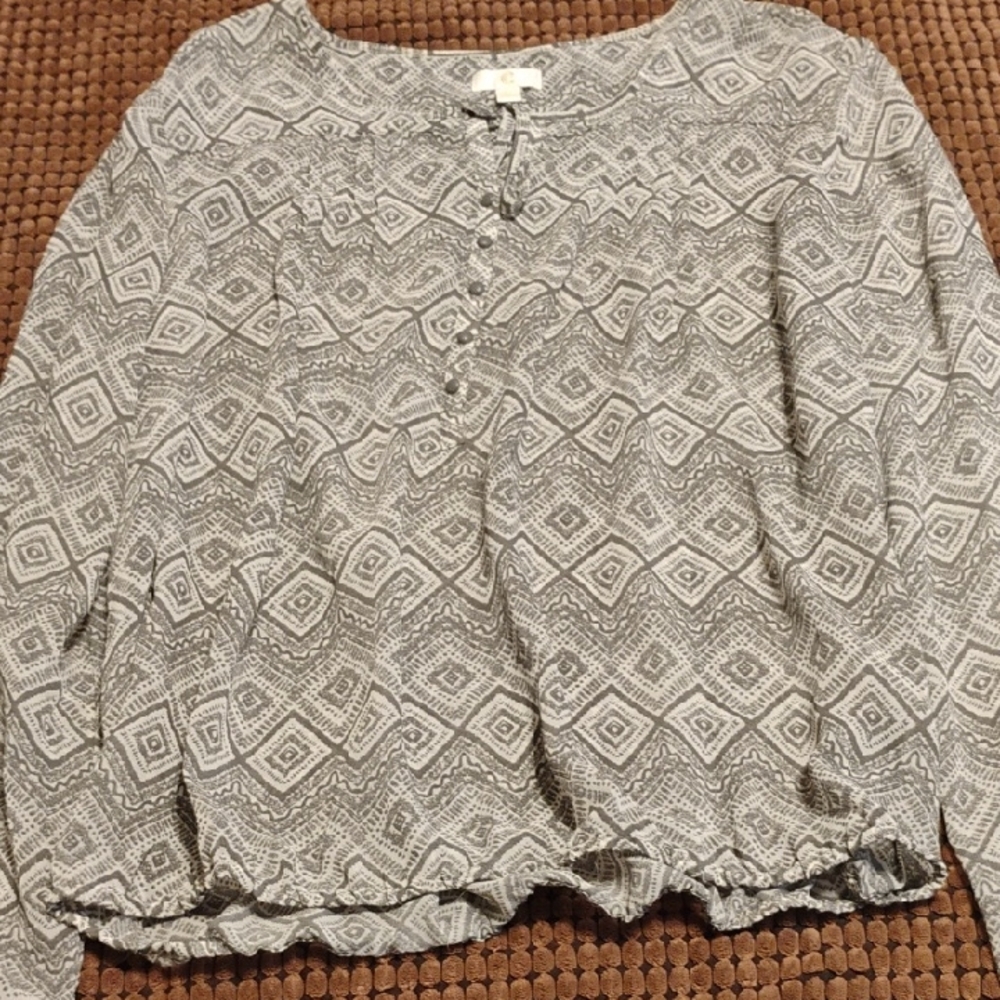 Gray Patterned Women's Top